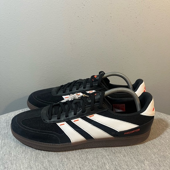 Adidas Predator Freestyle 24 League Low Soccer Men's Shoe Size 9.5 IF1025​​ - Picture 4 of 11